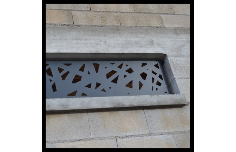 Grille de défense moderne "Découpe plasma" Grille de défense moderne "Découpe plasma"